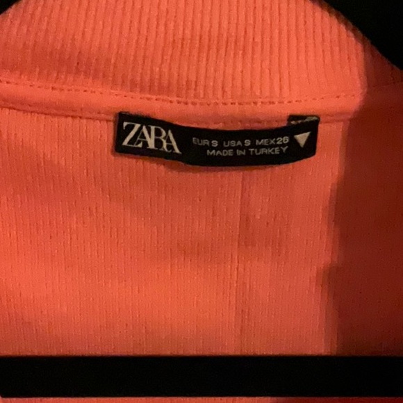 ZARA ZIP TOP - Picture 2 of 2